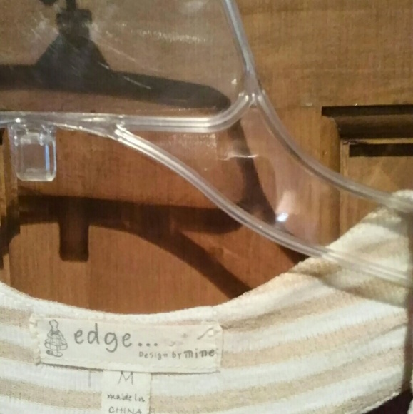 Tan and cream sleeveless top with rosette detail - Picture 2 of 3